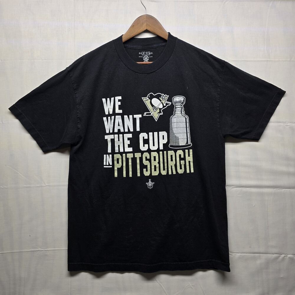 Pittsburgh Penguins Stanley Cup T-Shirt- We‎ Want The Cup - Large